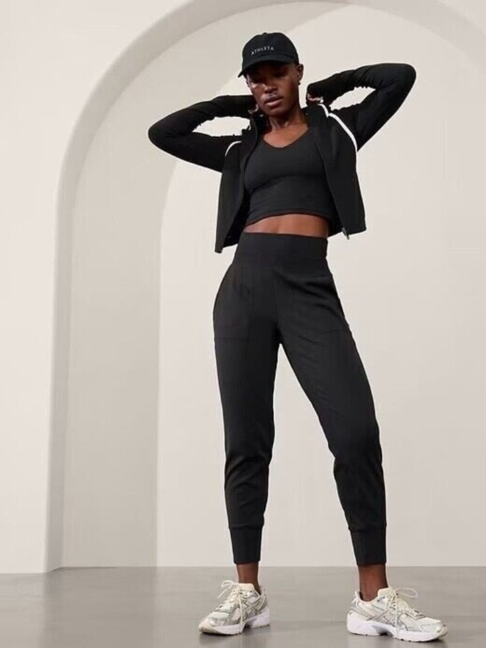 Athleta Venice Jogger Pants Size Small Black 597888 Athletic Activewear Gym Yoga
